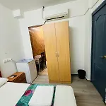 莎博蒙特旅馆 2*
