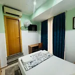 Guest house Mont Thabor Barcelona